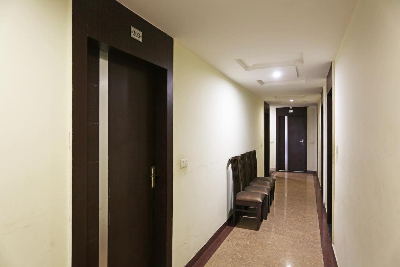 Oyo 6359 Hotel Mezbaan Regency Raipur  Exterior photo