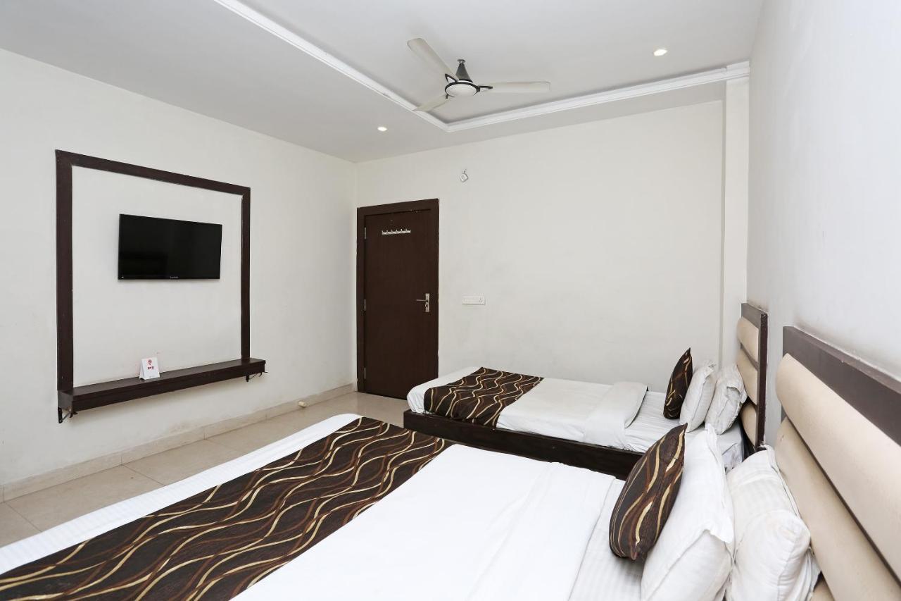 Oyo 6359 Hotel Mezbaan Regency Raipur  Exterior photo