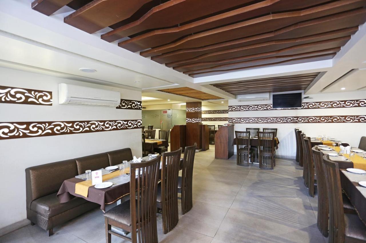 Oyo 6359 Hotel Mezbaan Regency Raipur  Exterior photo