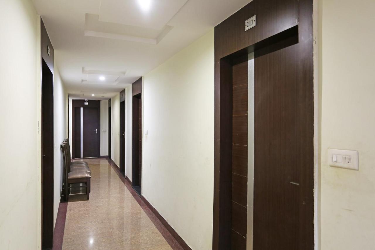 Oyo 6359 Hotel Mezbaan Regency Raipur  Exterior photo