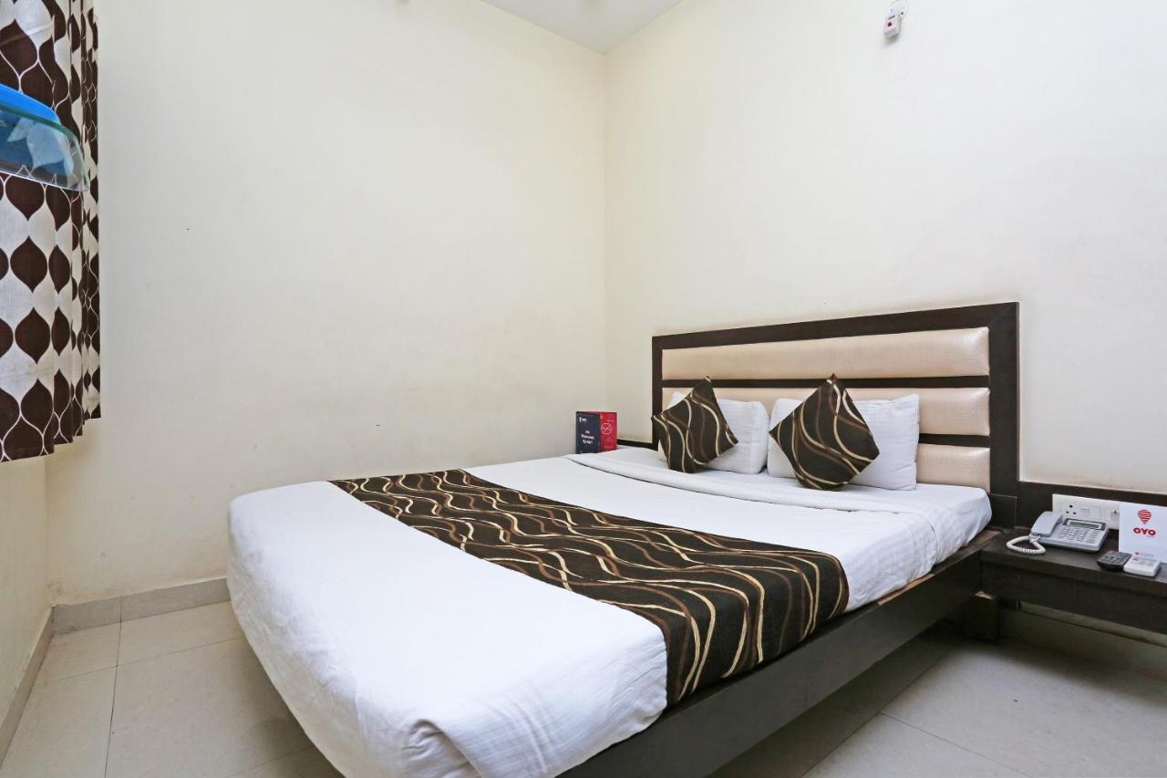 Oyo 6359 Hotel Mezbaan Regency Raipur  Exterior photo